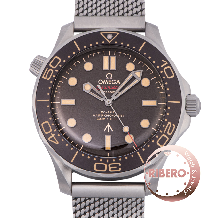 オメガ シーマスター ダイバー300 コーアクシャル マスター クロノメーター 007 エディション 210.90.42.20.01.001