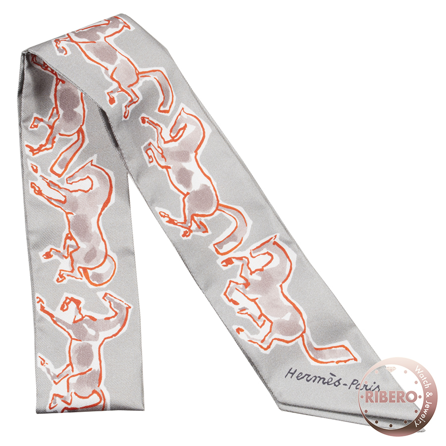 エルメス chevaux en liberte(自由の馬) 063803S 15 ツイリー スカーフ　2021AW