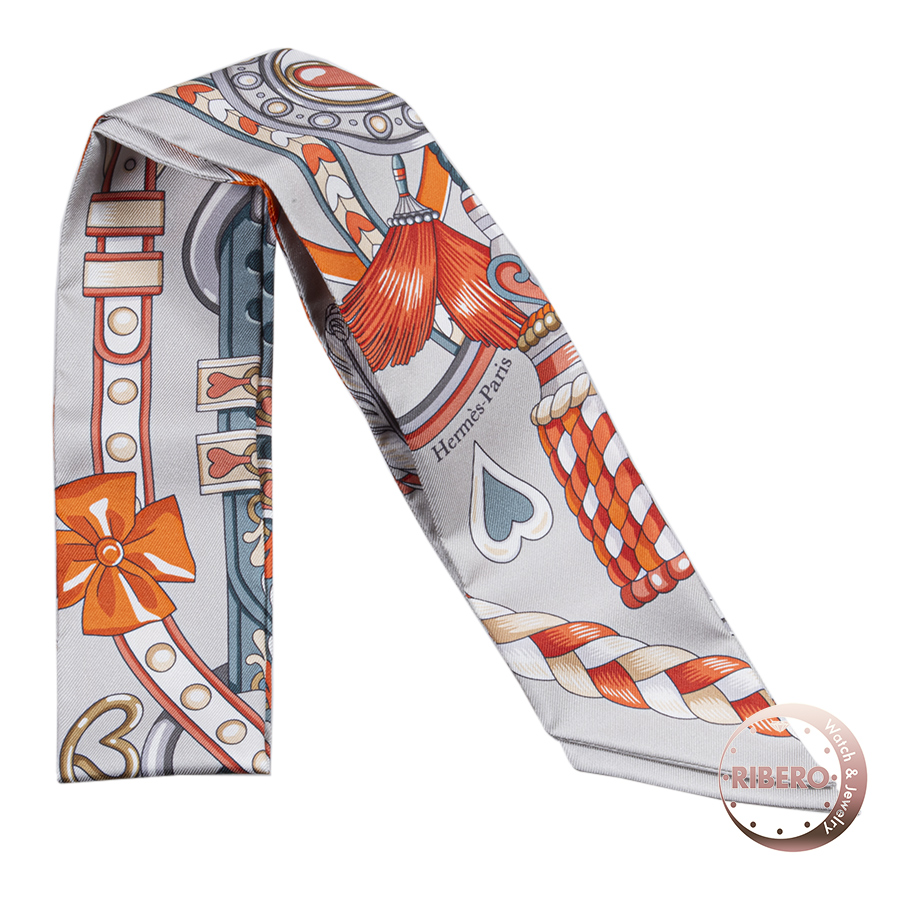 エルメス Harnais de Coeur アルネ ドゥ クール 064090S 06 ツイリー 2024SS　スカーフ