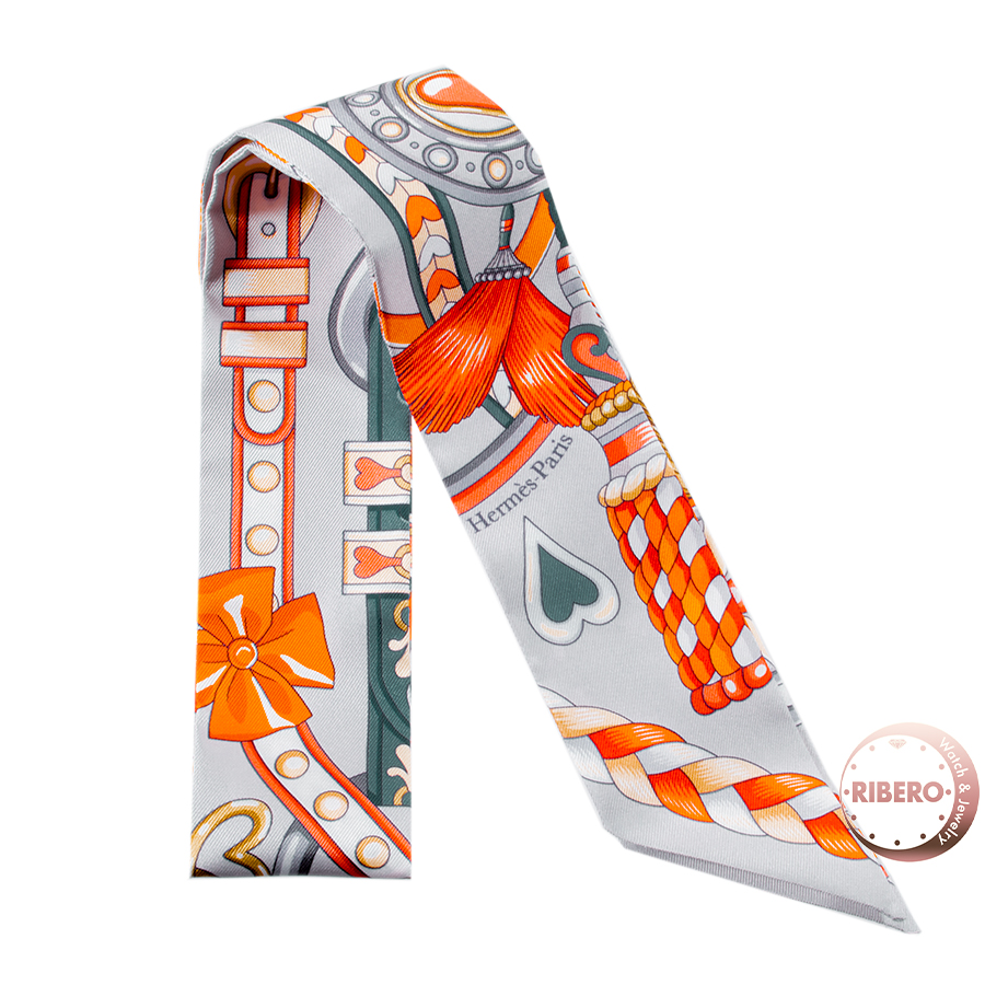 エルメス Harnais de Coeur アルネ ドゥ クール 064090S 06 ツイリー 2024SS　スカーフ