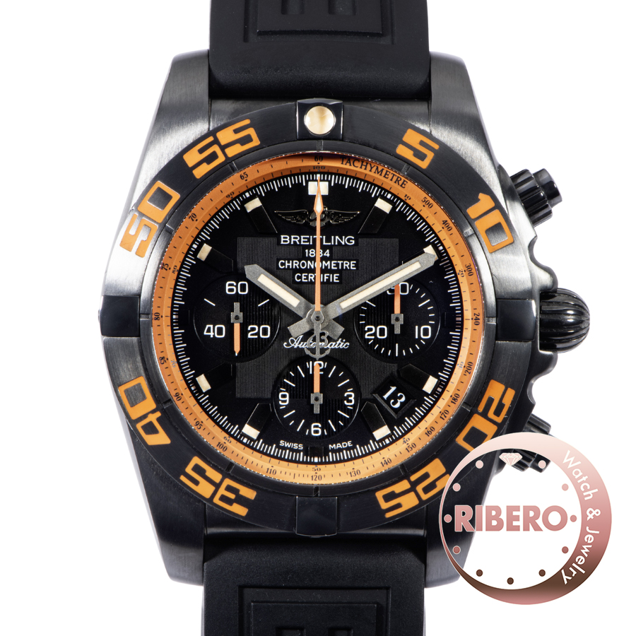 ブライトリング クロノマット44 レイブン MB0111C2/BD07