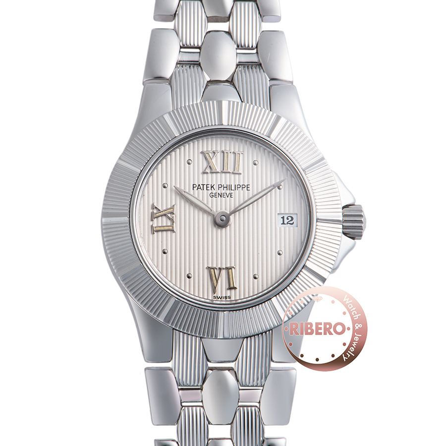 パテックフィリップ ネプチューン 4880/1A